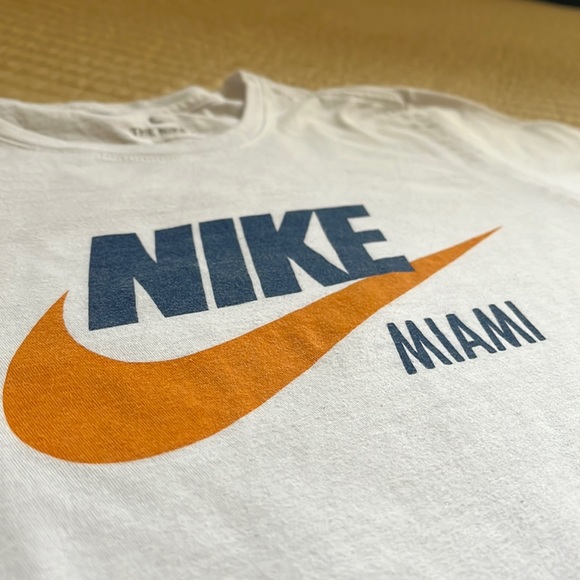 Men’s Nike NSW City T-Shirt - Picture 4 of 5